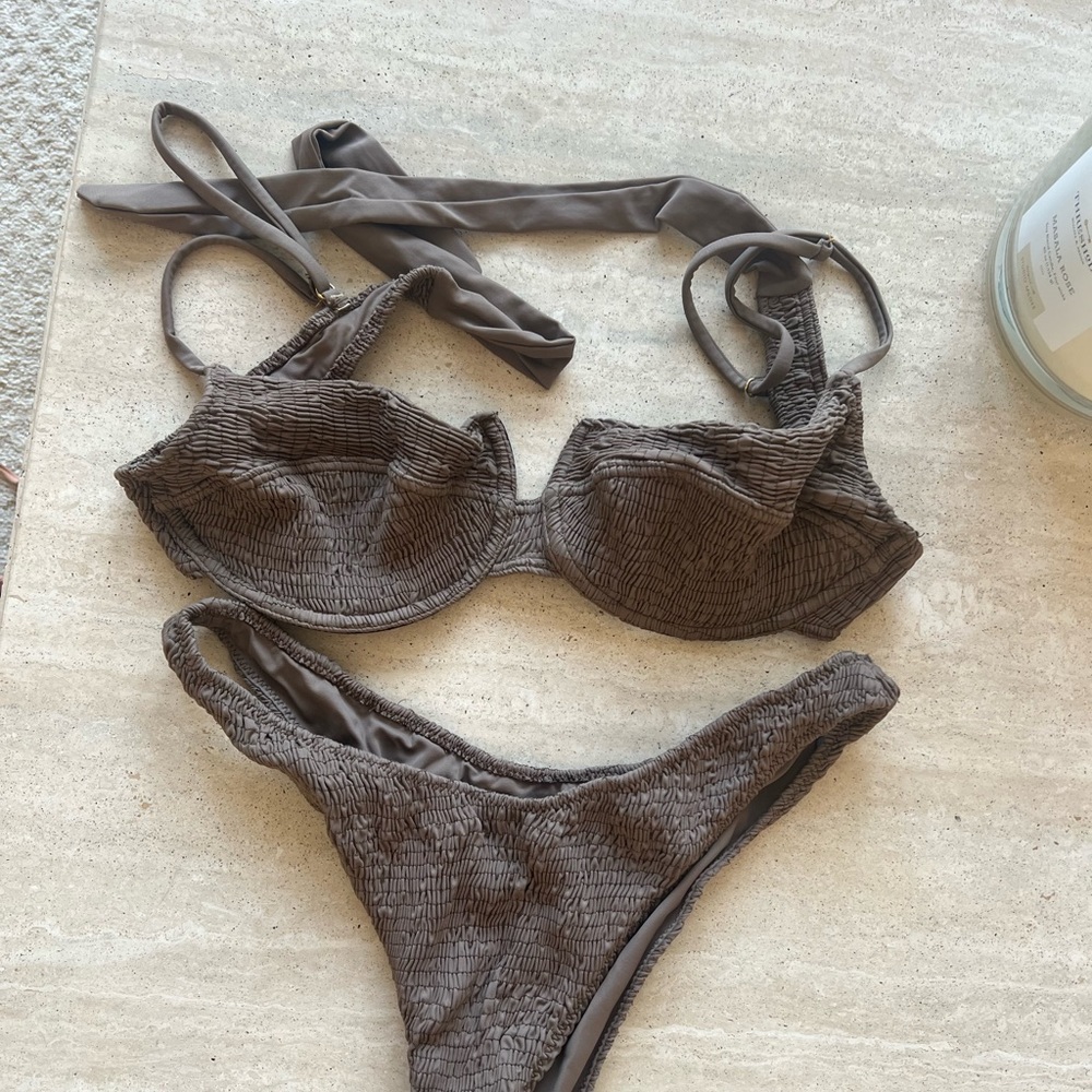 Brown bikini size XL